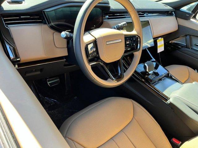 Photo of 2025 Charente Grey Land Rover Range Rover Sport