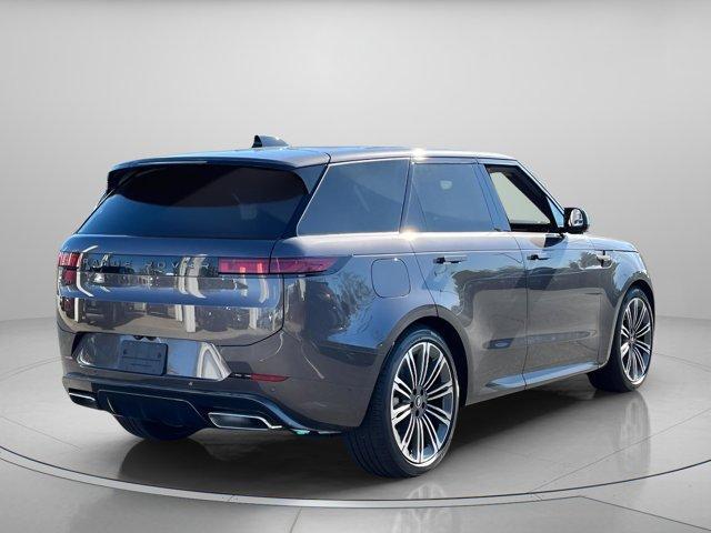 Photo of 2025 Charente Grey Land Rover Range Rover Sport