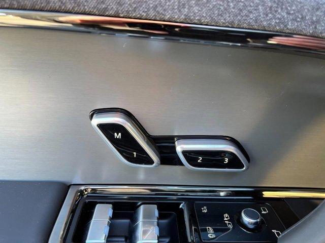 Photo of 2025 Charente Grey Land Rover Range Rover Sport