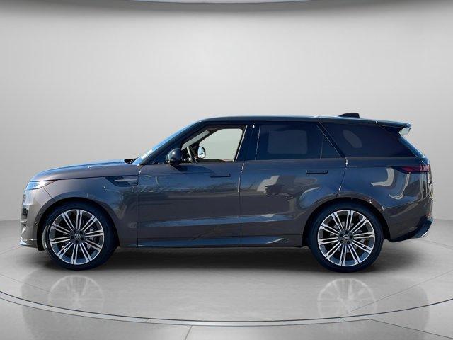 Photo of 2025 Charente Grey Land Rover Range Rover Sport