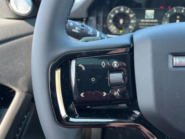 Photo of 2026 Seoul Pearl Silver Land Rover Range Rover Evoque