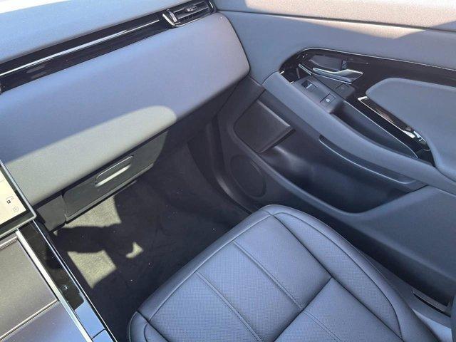 Photo of 2026 Seoul Pearl Silver Land Rover Range Rover Evoque