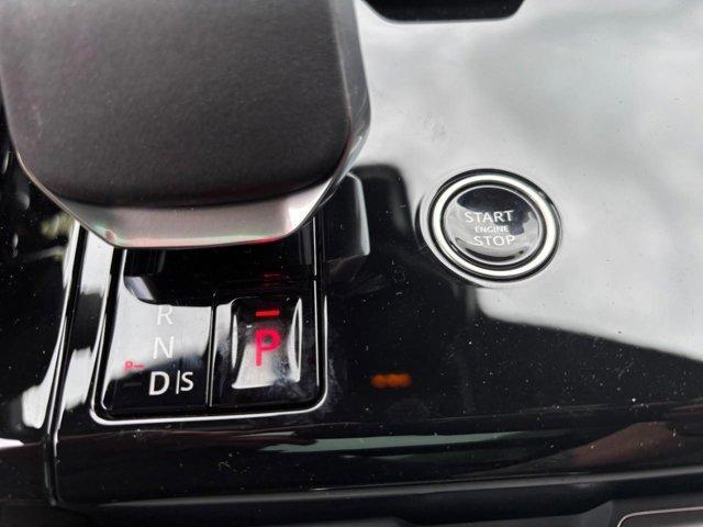 Photo of 2025 Carpathian Grey Land Rover Range Rover Sport