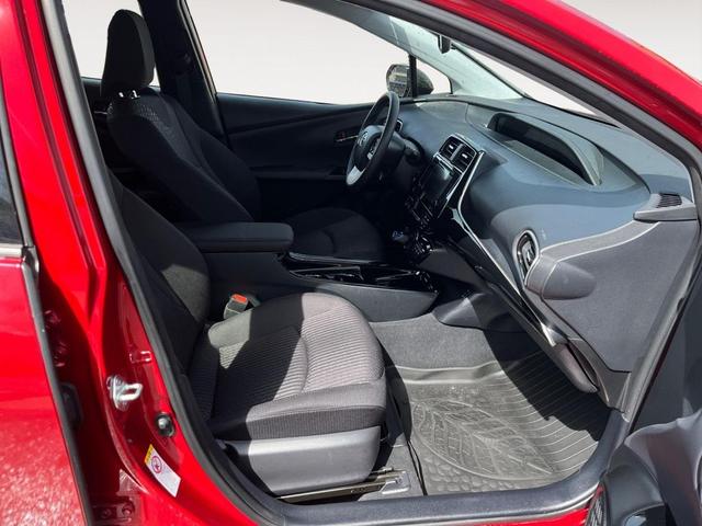 Photo of 2019 Hypersonic Red Toyota Prius Prime