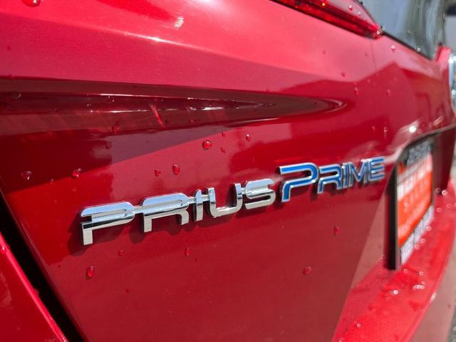 Photo of 2019 Hypersonic Red Toyota Prius Prime