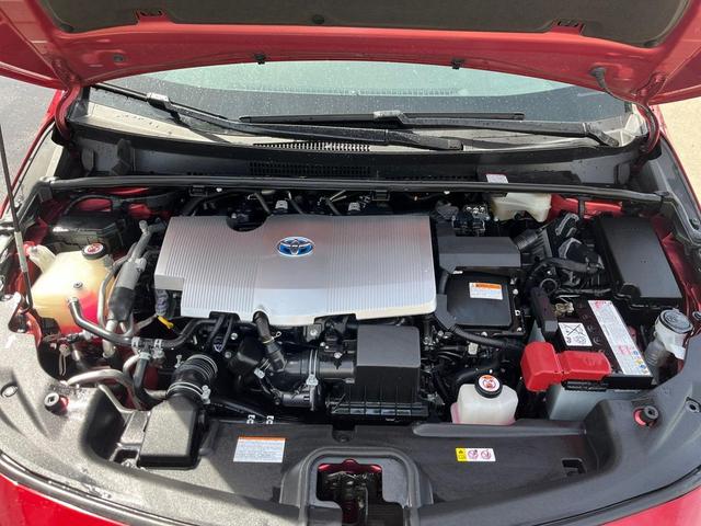 Photo of 2019 Hypersonic Red Toyota Prius Prime
