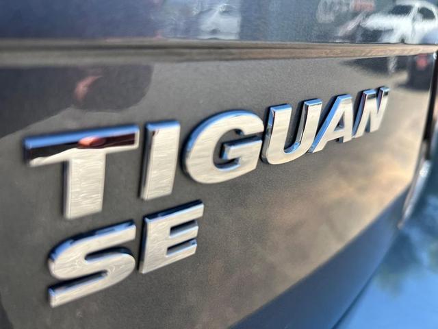 Photo of 2020 Platinum Gray Metallic Volkswagen Tiguan