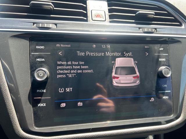 Photo of 2020 Platinum Gray Metallic Volkswagen Tiguan