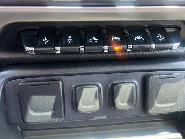 Photo of 2016 Onyx Black GMC Sierra 1500