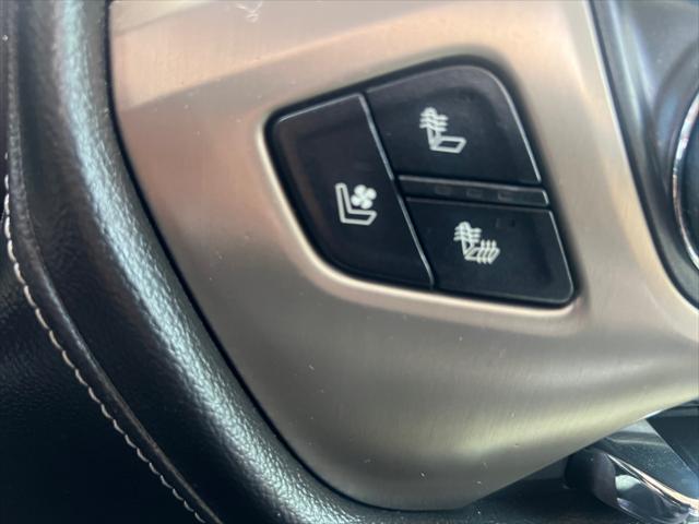 Photo of 2016 Onyx Black GMC Sierra 1500