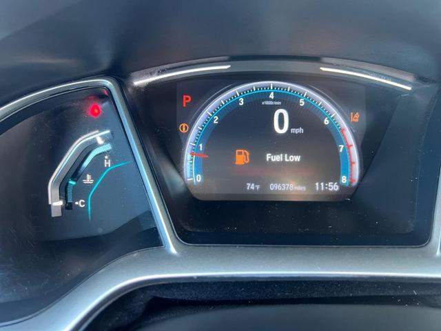 Photo of 2019 Gray Honda Civic