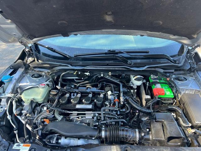 Photo of 2019 Gray Honda Civic