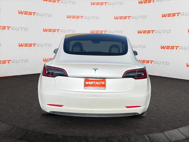 Photo of 2021 Pearl White Multi-Coat Tesla Model 3