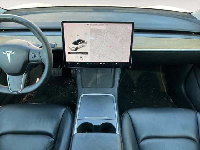 Photo of 2021 Pearl White Multi-Coat Tesla Model 3