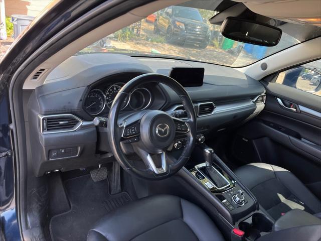 Photo of 2017 Deep Crystal Blue Mica Mazda CX-5