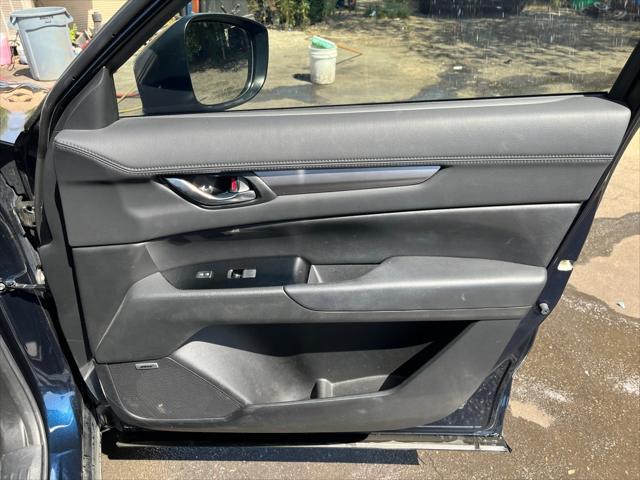 Photo of 2017 Deep Crystal Blue Mica Mazda CX-5