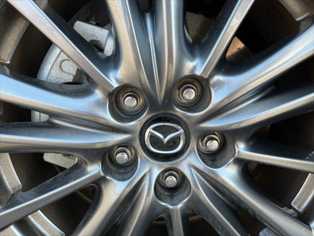 Photo of 2017 Deep Crystal Blue Mica Mazda CX-5