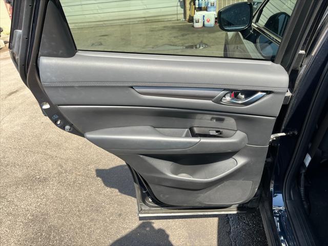 Photo of 2017 Deep Crystal Blue Mica Mazda CX-5