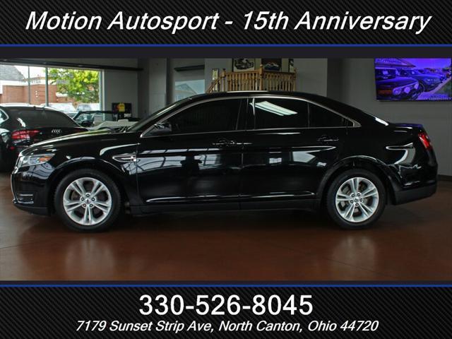 Photo of 2016 Shadow Black Ford Taurus