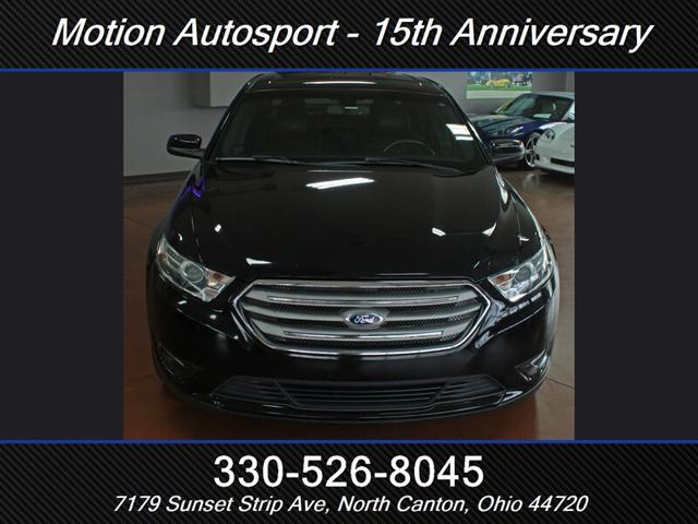 Photo of 2016 Shadow Black Ford Taurus