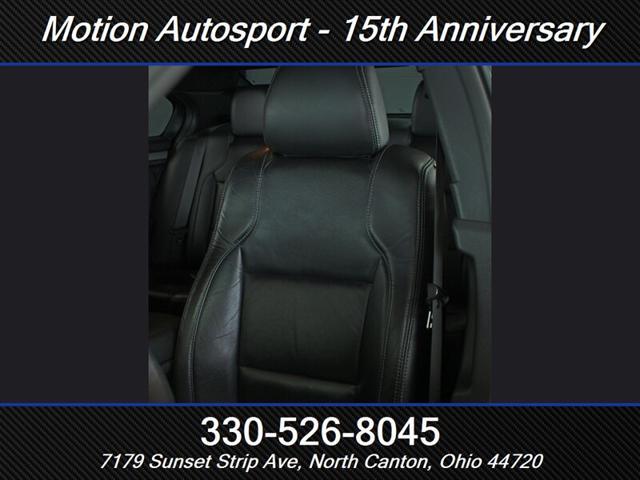 Photo of 2016 Shadow Black Ford Taurus