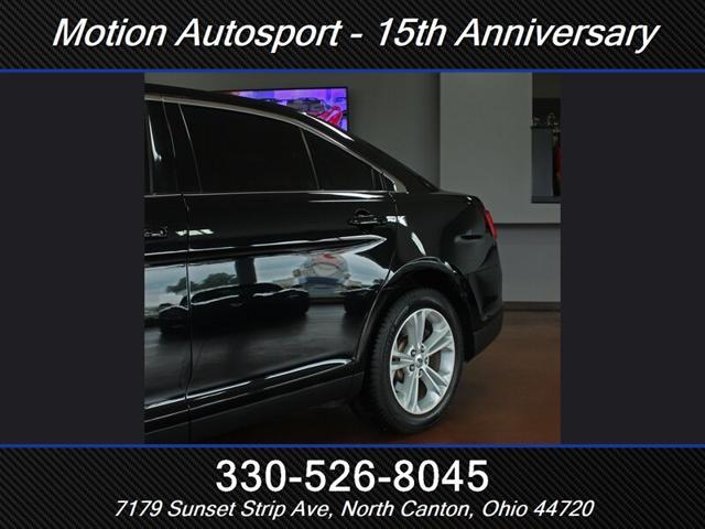 Photo of 2016 Shadow Black Ford Taurus