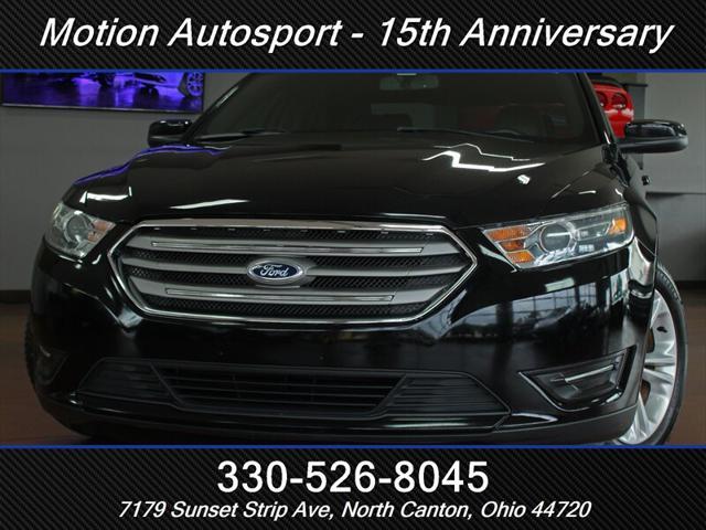 Photo of 2016 Shadow Black Ford Taurus