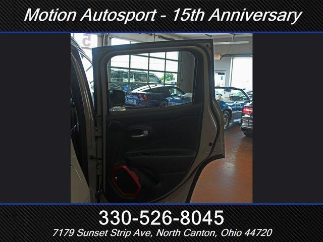Photo of 2016 Mojave Sand Clear Coat Jeep Renegade