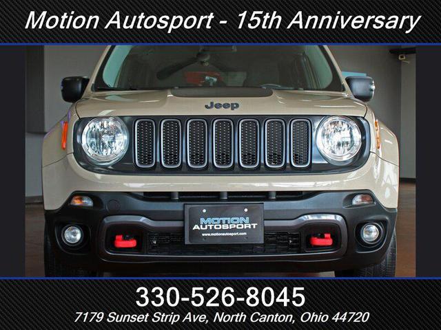 Photo of 2016 Mojave Sand Clear Coat Jeep Renegade