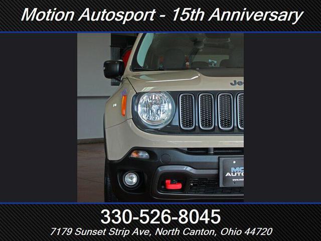 Photo of 2016 Mojave Sand Clear Coat Jeep Renegade