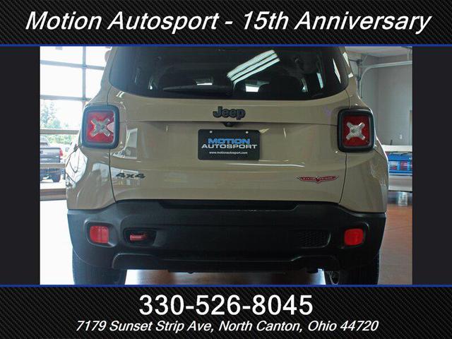 Photo of 2016 Mojave Sand Clear Coat Jeep Renegade