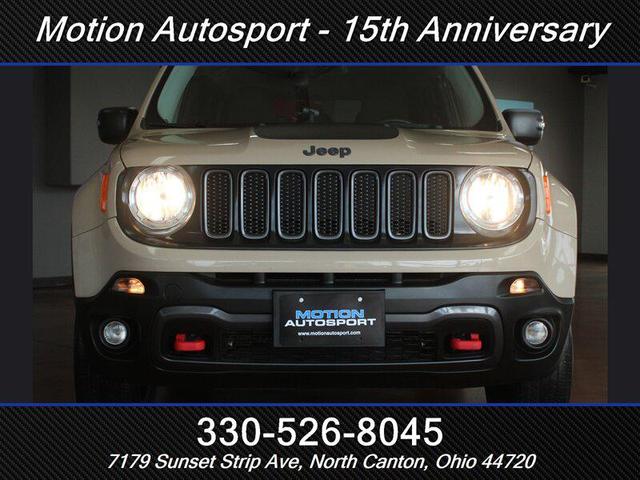 Photo of 2016 Mojave Sand Clear Coat Jeep Renegade