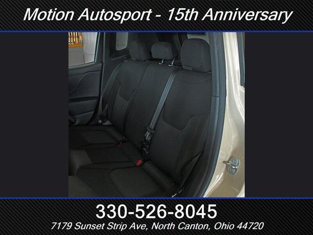 Photo of 2016 Mojave Sand Clear Coat Jeep Renegade