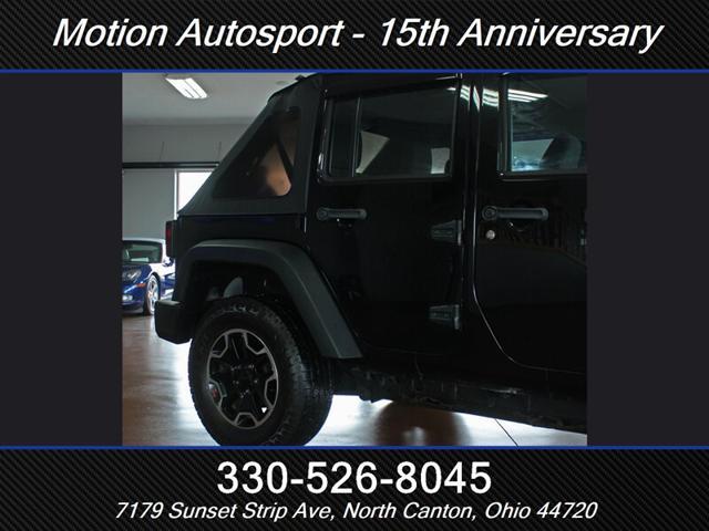 Photo of 2013 Black Clear Coat Jeep Wrangler Unlimited