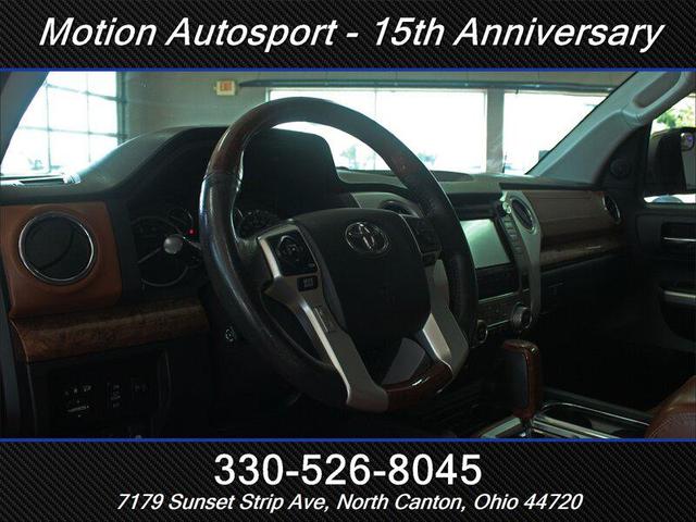Photo of 2017 Midnight Black Metallic Toyota Tundra