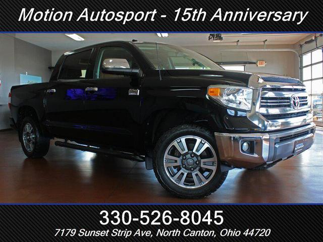 Photo of 2017 Midnight Black Metallic Toyota Tundra