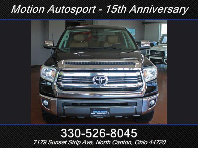 Photo of 2017 Midnight Black Metallic Toyota Tundra