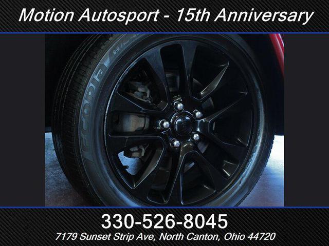 Photo of 2017 Velvet Red Pearl Coat Jeep Grand Cherokee