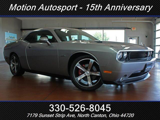 Photo of 2014 Billet Silver Metallic Clear Coat Dodge Challenger