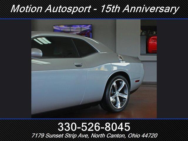 Photo of 2014 Billet Silver Metallic Clear Coat Dodge Challenger