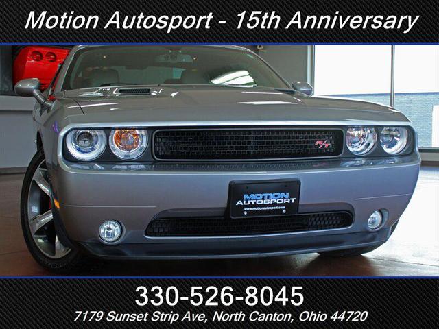 Photo of 2014 Billet Silver Metallic Clear Coat Dodge Challenger