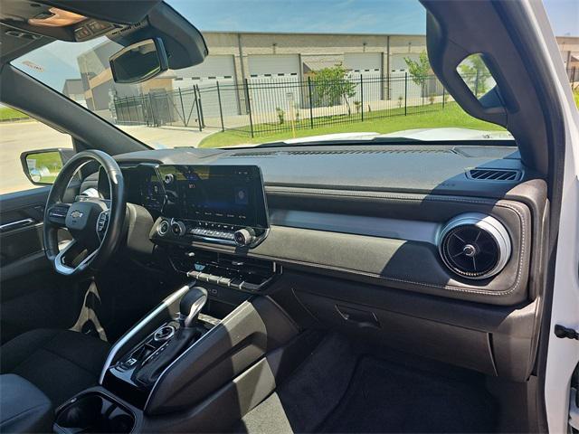 Photo of 2023 Summit White Chevrolet Colorado
