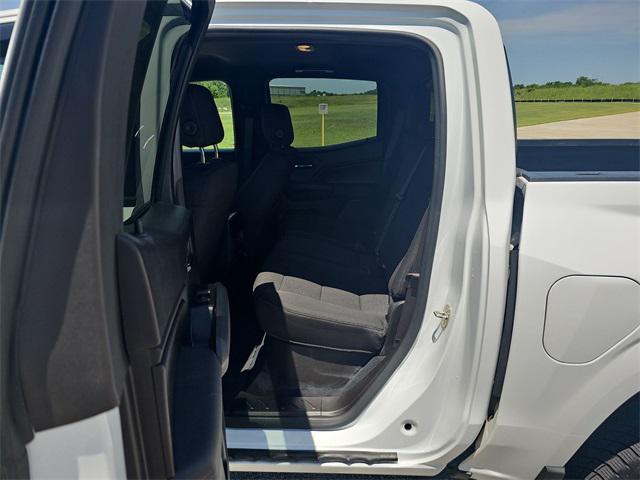 Photo of 2023 Summit White Chevrolet Colorado
