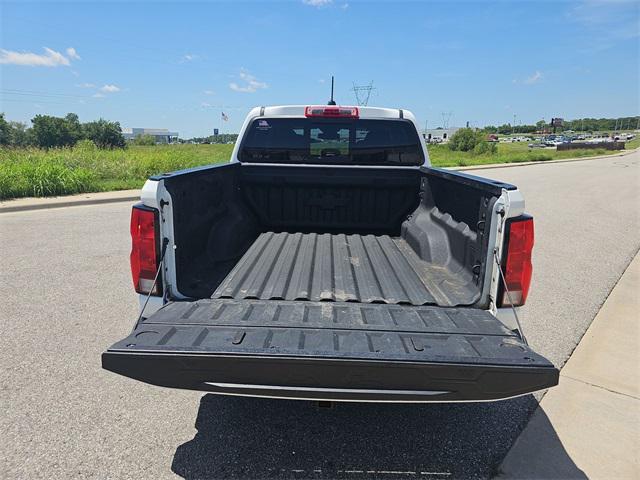 Photo of 2023 Summit White Chevrolet Colorado