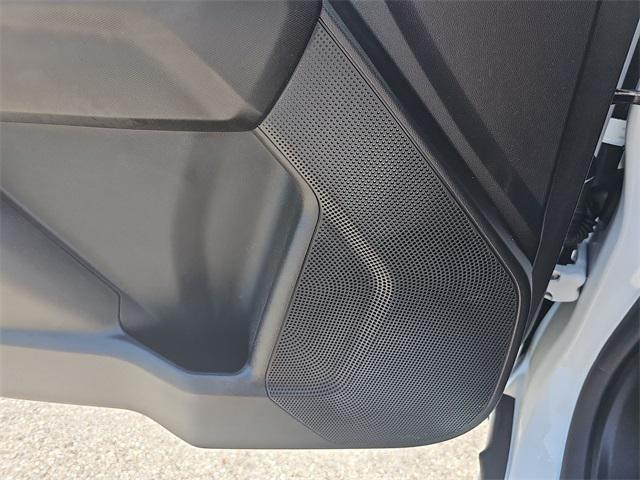 Photo of 2023 Summit White Chevrolet Colorado