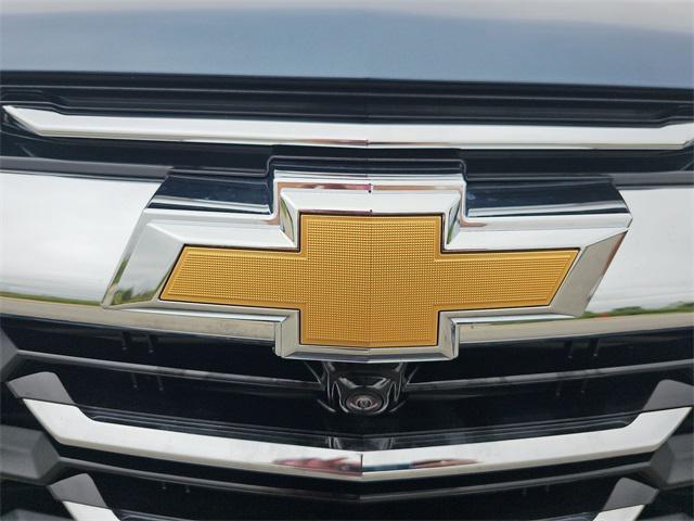 Photo of 2026 Lakeshore Blue Metallic Chevrolet Equinox