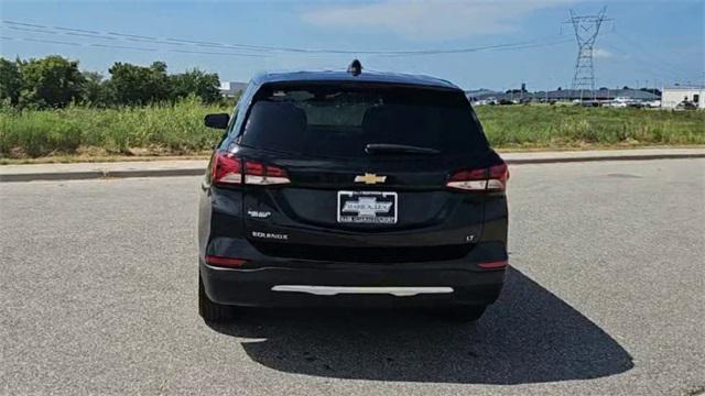 Photo of 2023 Mosaic Black Metallic Chevrolet Equinox