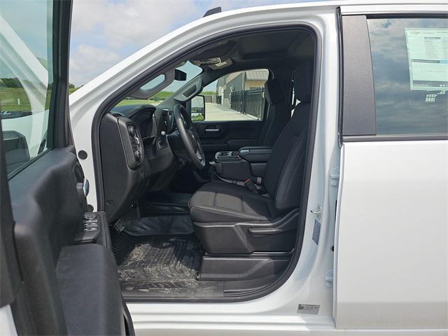 Photo of 2025 Summit White Chevrolet Silverado 3500