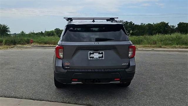 Photo of 2022 Carbonized Gray Metallic Ford Explorer