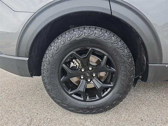 Photo of 2022 Carbonized Gray Metallic Ford Explorer